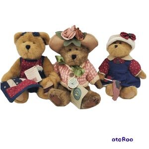 Boyds Bears lot of 3 90's-00's